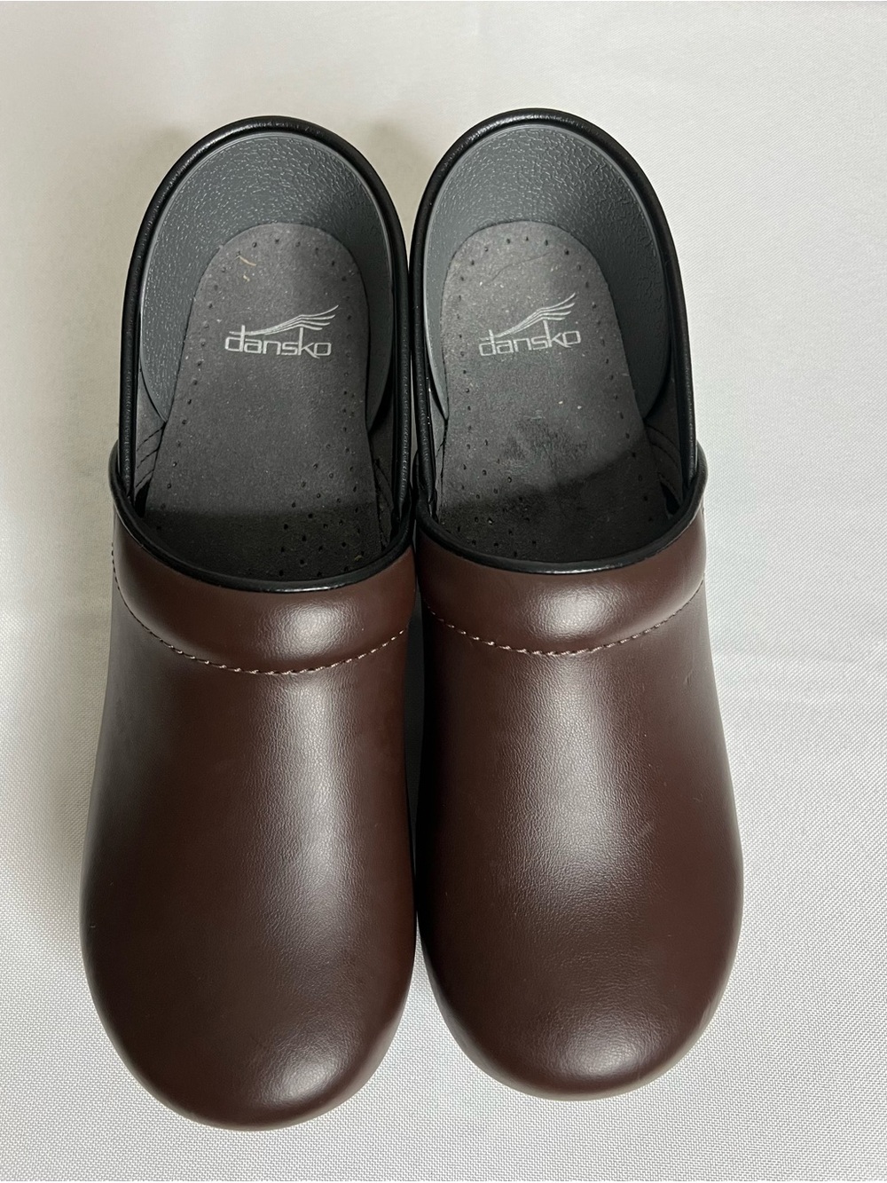 DANSKO Professional Leather Clogs Chocolate Brown EU 40 US 9.5-10